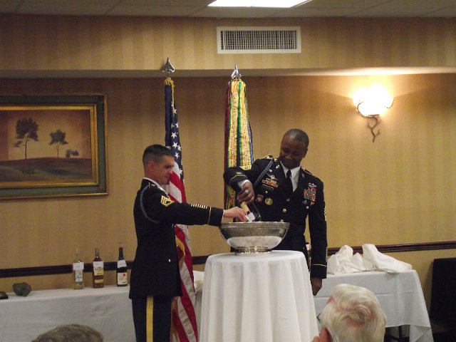 Banquet    Regimental Punch, Master Sgt Bassett and Sgt Major Edwards  DSCF1689